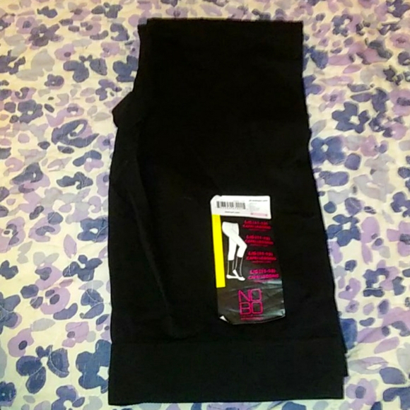 No Boundaries Juniors Capri Legging